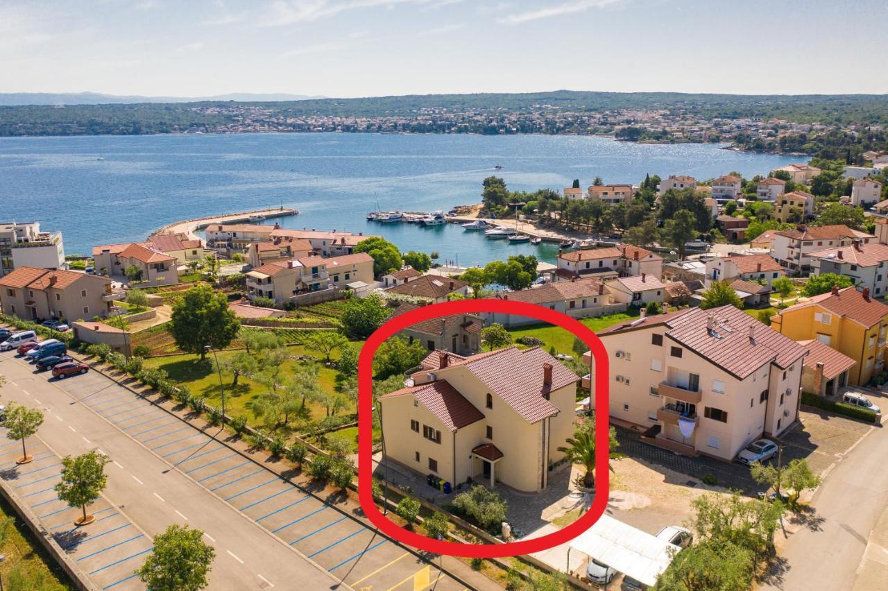 Otia Seaview