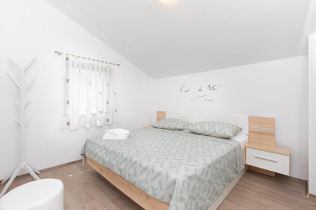 Otia Seaview Apartamento